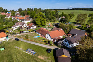 Prodej RD s dvojgaráží, saunou, vířivkou a bazénem, Svatava u Černovic